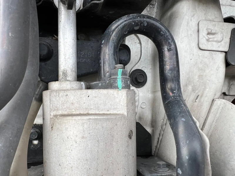 Volvo FH 500 XL CAB*FH500 TURBO COMPOUND*497000km* - Tractor unit: picture 4 Volvo FH 500 XL CAB*FH500 TURBO COMPOUND*497000km* - Tractor unit: picture 4