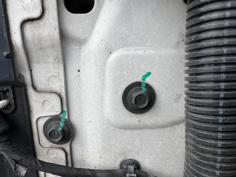 Volvo FH 500 XL CAB*FH500 TURBO COMPOUND*497000km* - Tractor unit: picture 5 Volvo FH 500 XL CAB*FH500 TURBO COMPOUND*497000km* - Tractor unit: picture 5