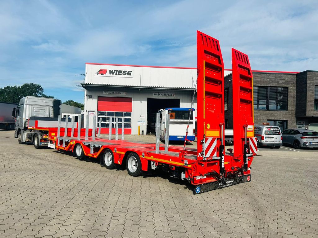 Kässbohrer KSLA RJ Mega Jumbo Tieflader mit Radmulden tele - Low loader semi-trailer: picture 1 Kässbohrer KSLA RJ Mega Jumbo Tieflader mit Radmulden tele - Low loader semi-trailer: picture 1