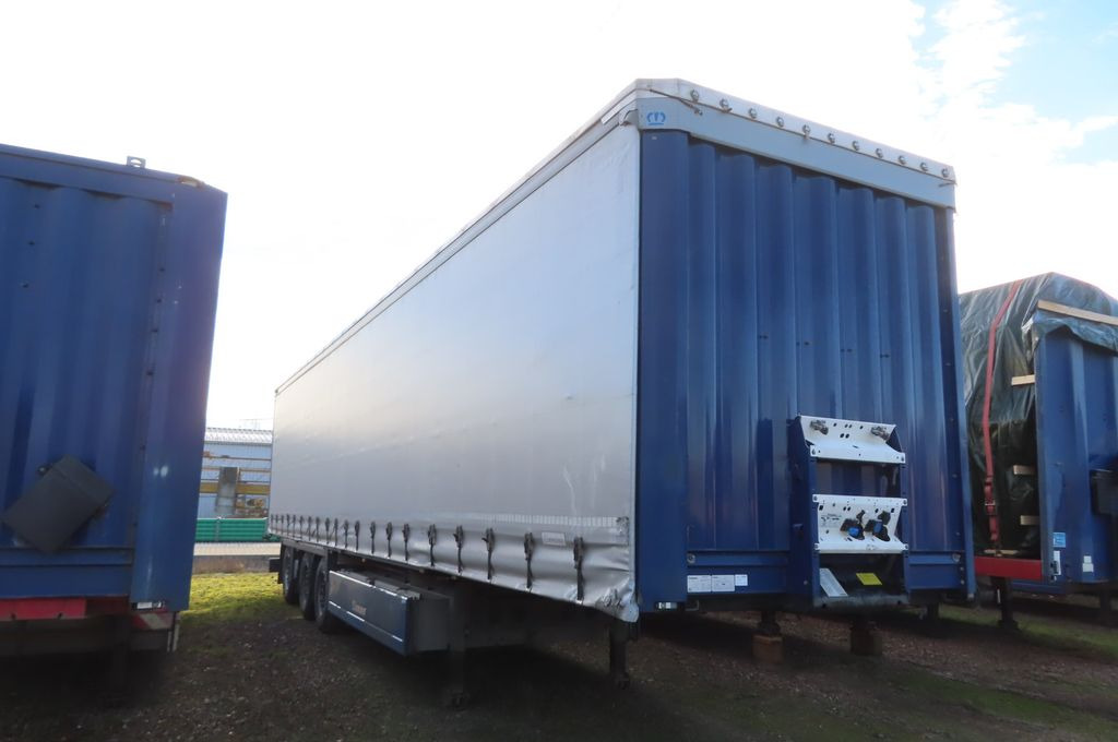Krone Planenauflieger Krone Planenauflieger mit Staplerhalterung - Curtainsider semi-trailer: picture 3 Krone Planenauflieger Krone Planenauflieger mit Staplerhalterung - Curtainsider semi-trailer: picture 3