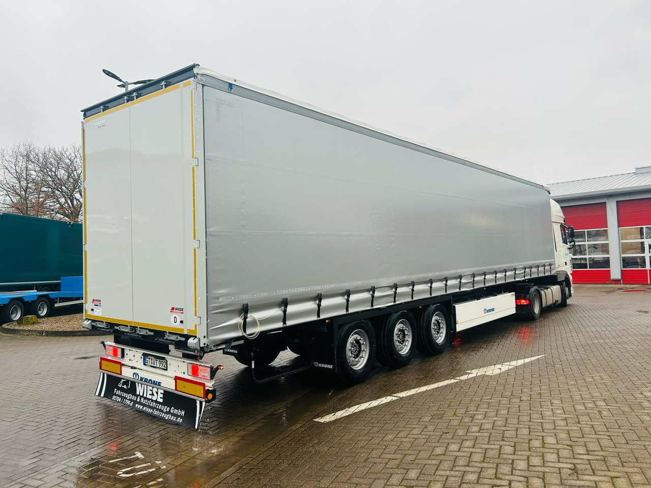 Krone SDP 27 - Schiebeplanen-Auflieger - Curtainsider semi-trailer: picture 1 Krone SDP 27 - Schiebeplanen-Auflieger - Curtainsider semi-trailer: picture 1