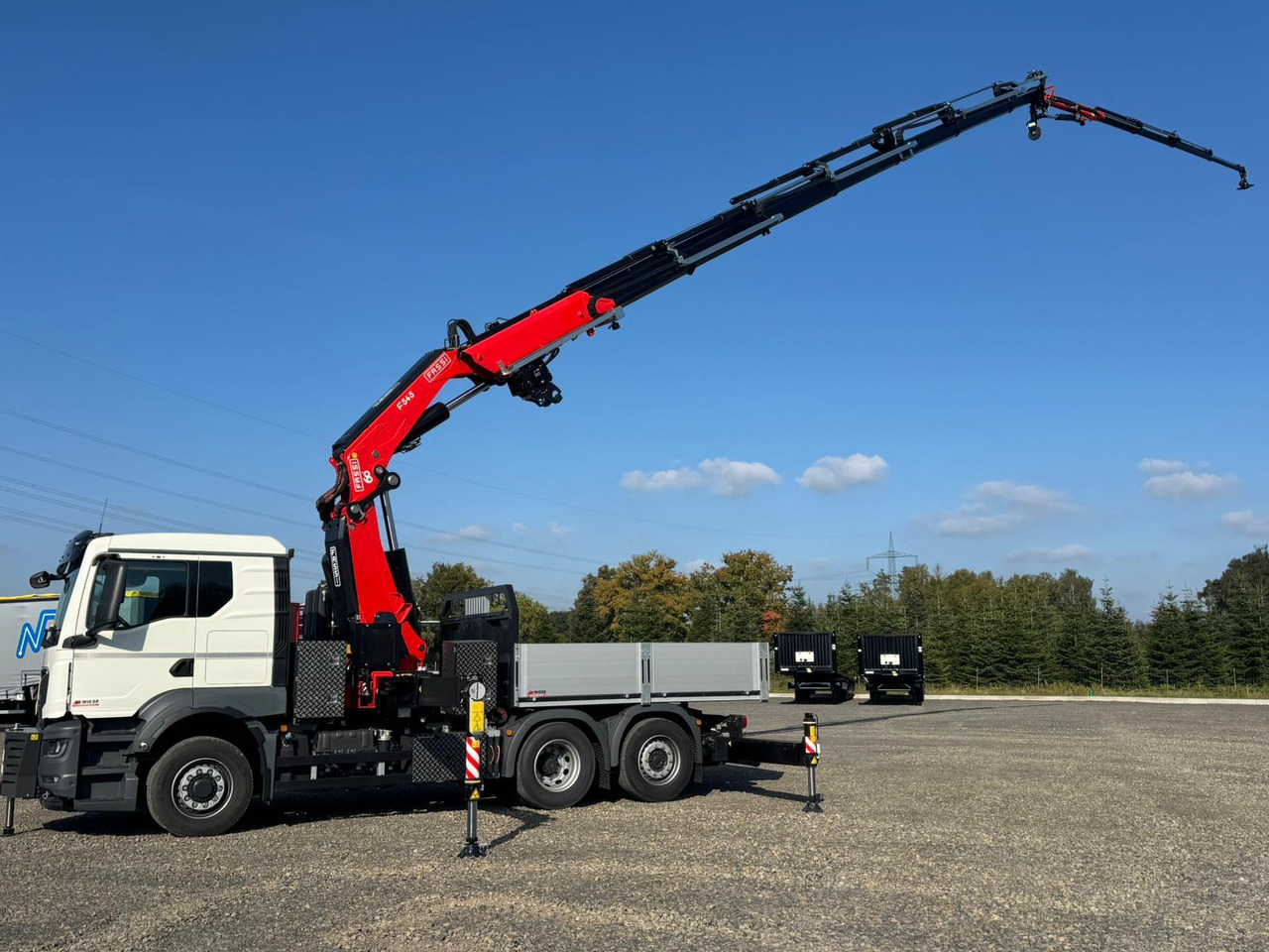 MAN 26.470 6x4-4 Hydrodrive Fassi Kran F545 Jib - Crane truck, Dropside/ Flatbed truck: picture 5 MAN 26.470 6x4-4 Hydrodrive Fassi Kran F545 Jib - Crane truck, Dropside/ Flatbed truck: picture 5