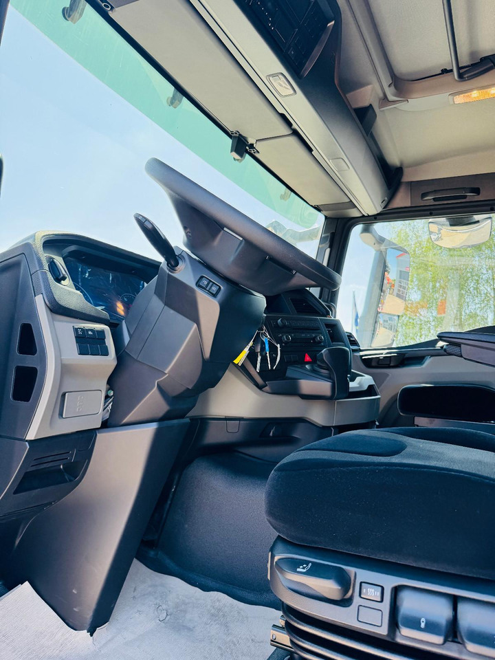 MAN TGS 32.510 mit F710 Frontkran sofort - Dropside/ Flatbed truck, Crane truck: picture 4 MAN TGS 32.510 mit F710 Frontkran sofort - Dropside/ Flatbed truck, Crane truck: picture 4