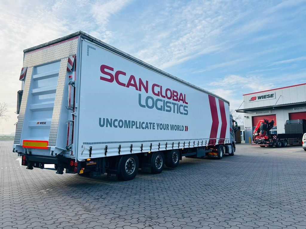Mega Gabelstaplertransporter Ladebordwand9t - Low loader semi-trailer: picture 2 Mega Gabelstaplertransporter Ladebordwand9t - Low loader semi-trailer: picture 2