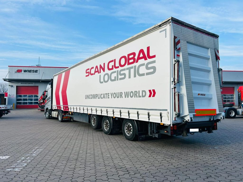 Mega Gabelstaplertransporter Ladebordwand9t - Low loader semi-trailer: picture 1 Mega Gabelstaplertransporter Ladebordwand9t - Low loader semi-trailer: picture 1