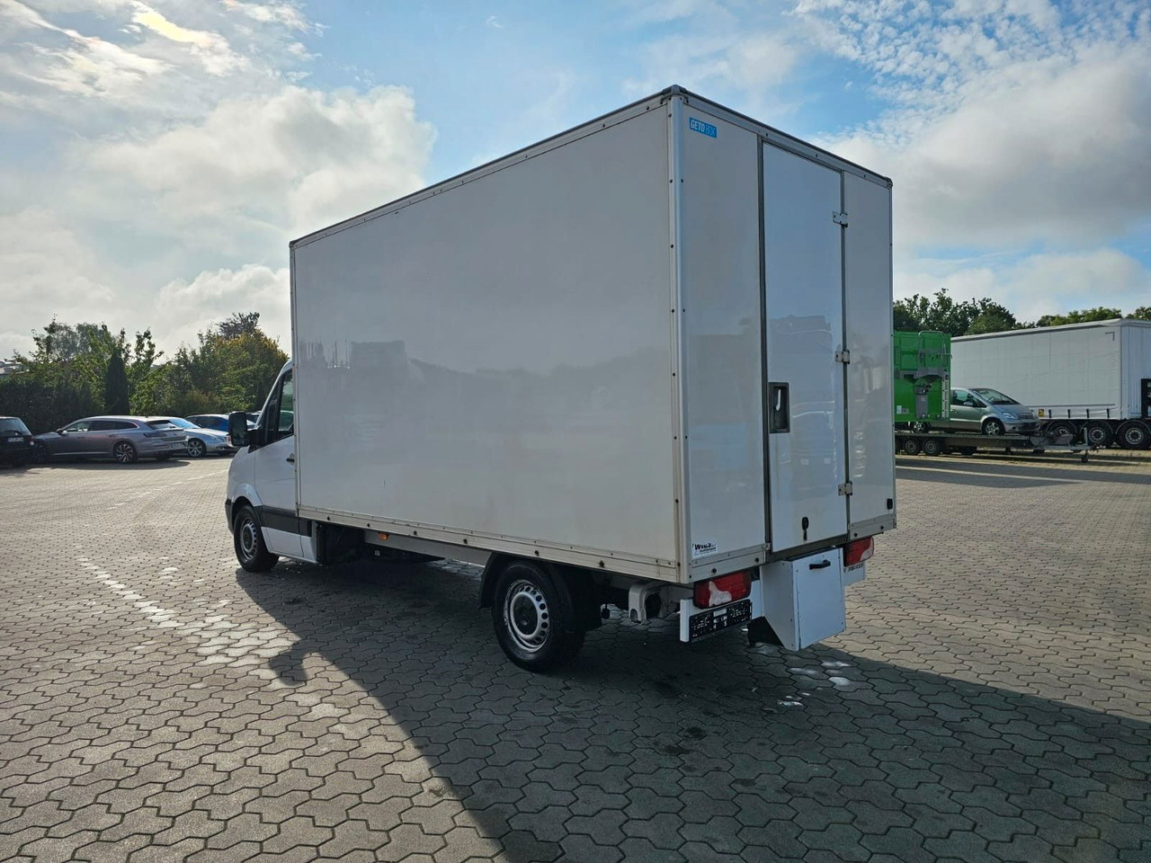 Mercedes-Benz Sprinter mit Kofferaufbau - Closed box van: picture 3 Mercedes-Benz Sprinter mit Kofferaufbau - Closed box van: picture 3