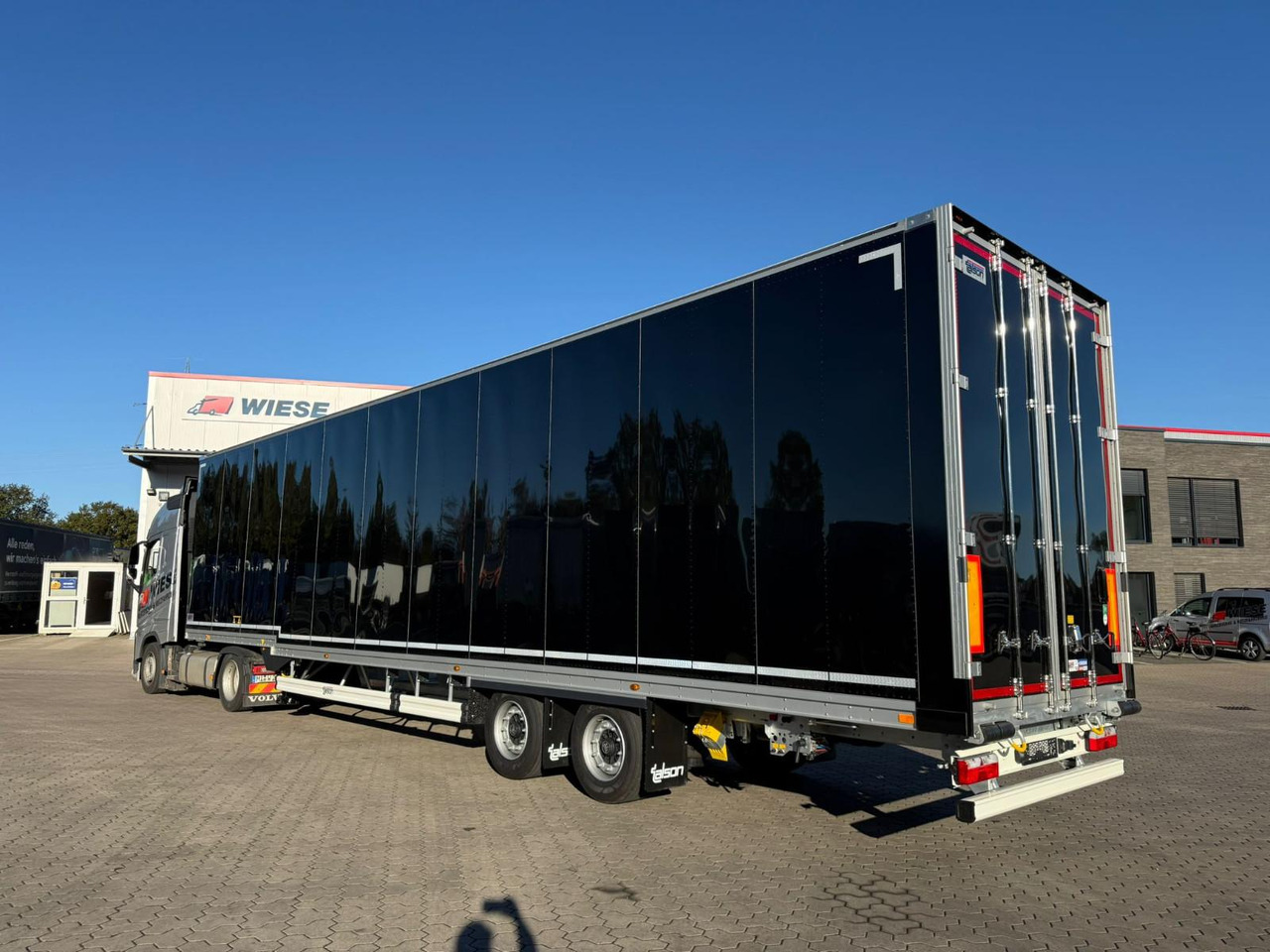 Talson TGG TAL 12/18 Mega Kofferauflieger 99m³ - Closed box semi-trailer: picture 1 Talson TGG TAL 12/18 Mega Kofferauflieger 99m³ - Closed box semi-trailer: picture 1