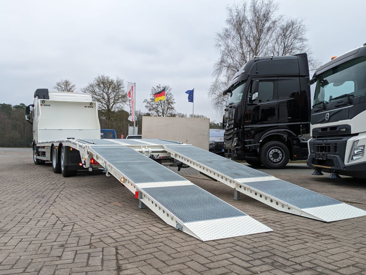 Volvo FH 420 Maschinentransporter Rampennen. - Tow truck: picture 5 Volvo FH 420 Maschinentransporter Rampennen. - Tow truck: picture 5