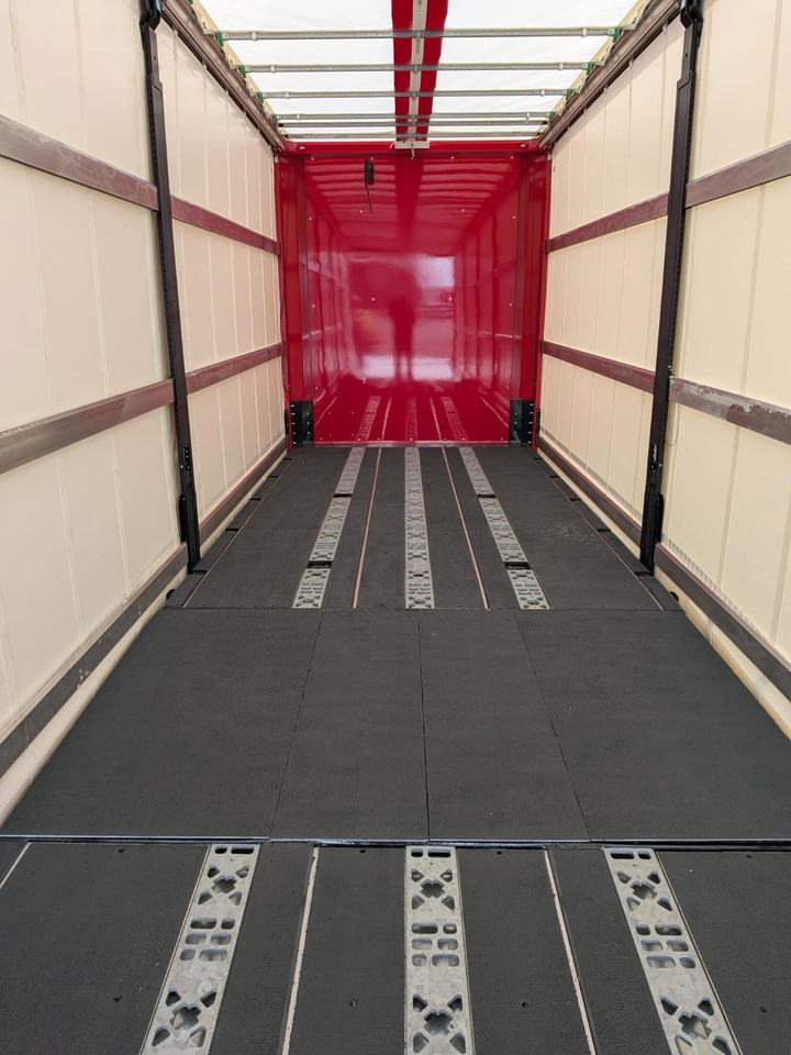 New Low loader semi-trailer Wiese Gabelstaplertransporter mit Rampe: picture 6