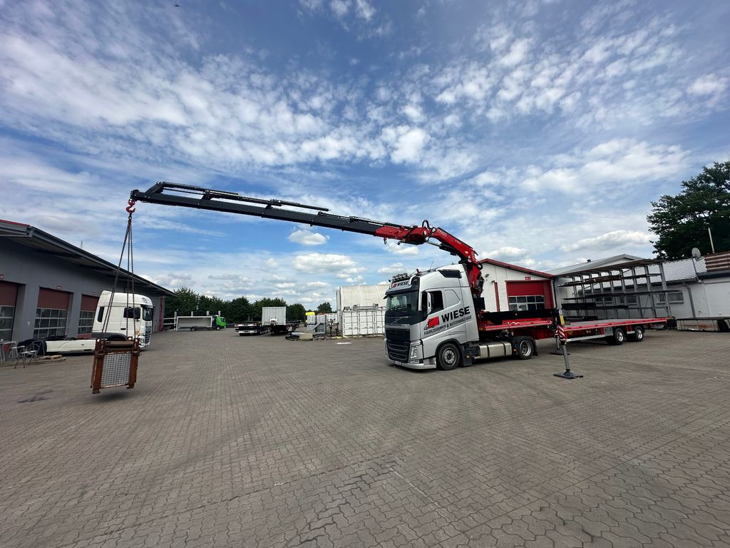 Wiese Stufensattel Tieflader mit Kran Fassi F545 - Low loader semi-trailer: picture 1 Wiese Stufensattel Tieflader mit Kran Fassi F545 - Low loader semi-trailer: picture 1