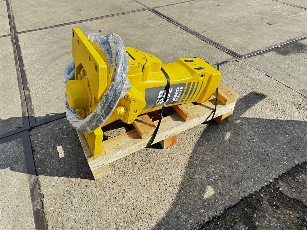 Atlas Copco SB 452 Epiroc SB452 - Hydraulic hammer for Construction machinery: picture 3 Atlas Copco SB 452 Epiroc SB452 - Hydraulic hammer for Construction machinery: picture 3