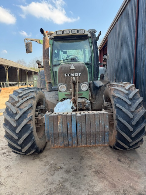 FENDT 820 VARIO - Farm tractor: picture 2 FENDT 820 VARIO - Farm tractor: picture 2