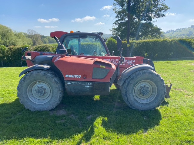 MANITOU MLT 735 120 - Forklift: picture 3 MANITOU MLT 735 120 - Forklift: picture 3