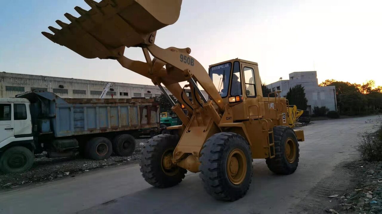 CATERPILLAR 950B - Wheel loader: picture 3 CATERPILLAR 950B - Wheel loader: picture 3