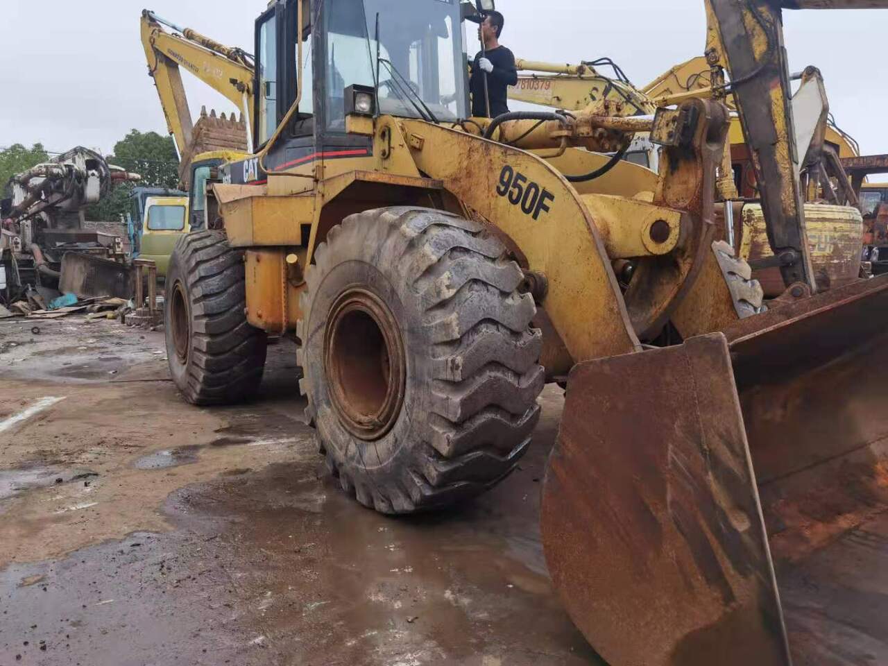 CATERPILLAR 950F -Wheel loader - Wheel loader: picture 2 CATERPILLAR 950F -Wheel loader - Wheel loader: picture 2