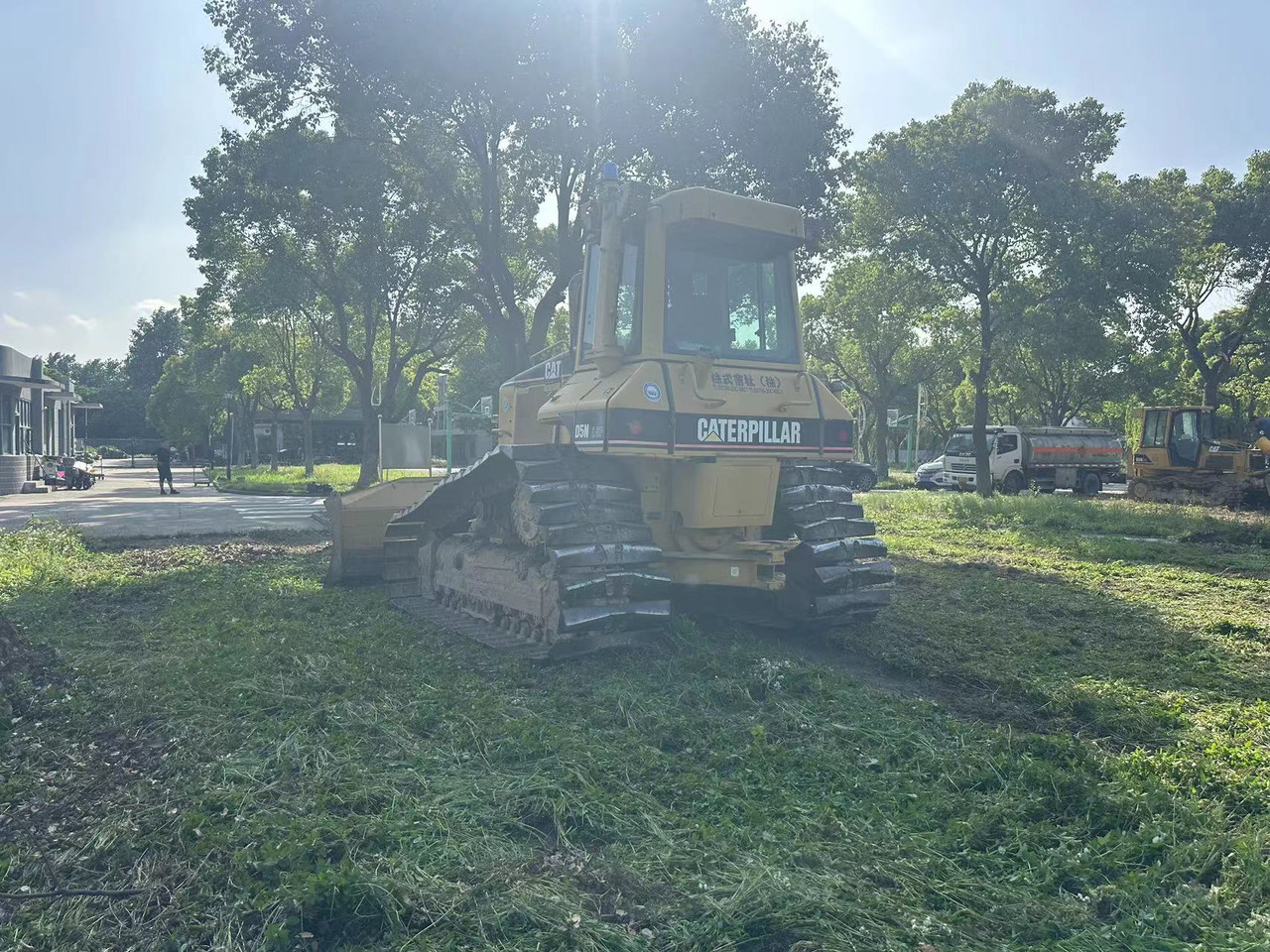 CATERPILLAR D5N - Bulldozer: picture 5 CATERPILLAR D5N - Bulldozer: picture 5