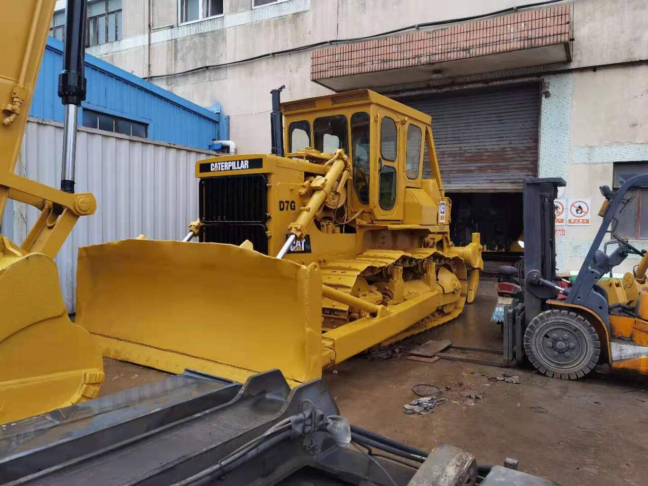 CATERPILLAR D7G - Bulldozer: picture 2 CATERPILLAR D7G - Bulldozer: picture 2