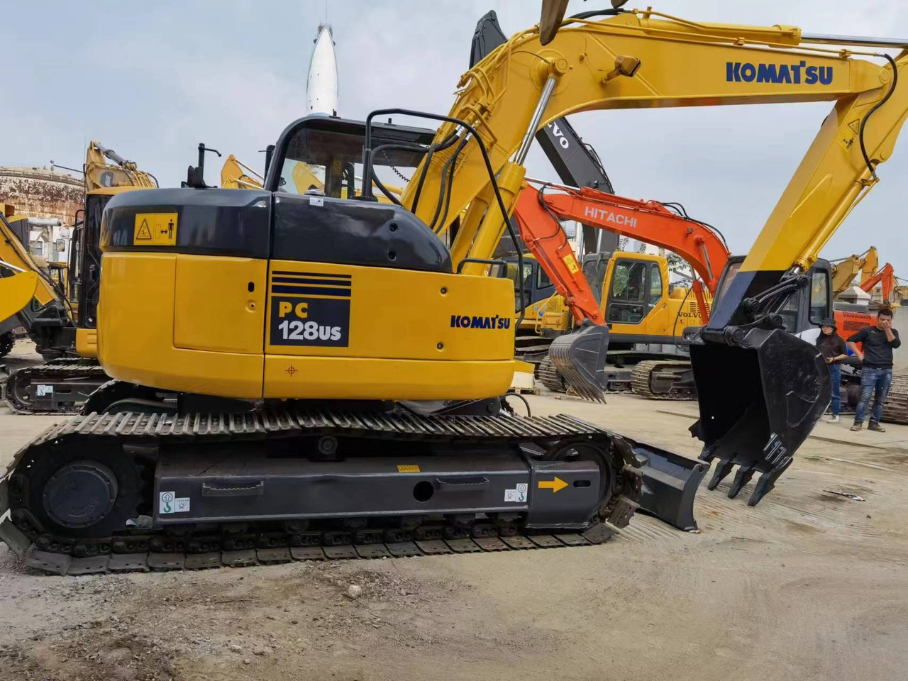 KOMATSU PC128 - Crawler excavator: picture 2 KOMATSU PC128 - Crawler excavator: picture 2