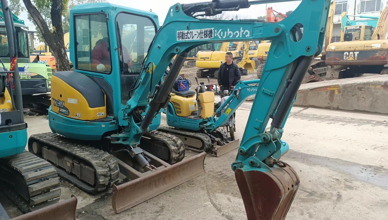 KUBOTA U-30 - Mini excavator: picture 2 KUBOTA U-30 - Mini excavator: picture 2