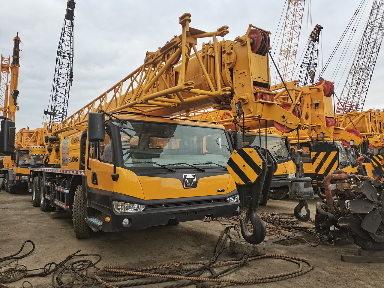 XCMG QY25K5A - Crane: picture 1 XCMG QY25K5A - Crane: picture 1