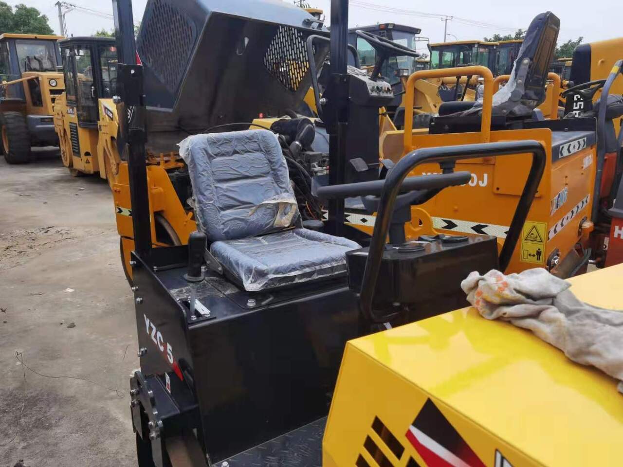 XCMG XCMG-YZC5 -roller - Roller: picture 4 XCMG XCMG-YZC5 -roller - Roller: picture 4