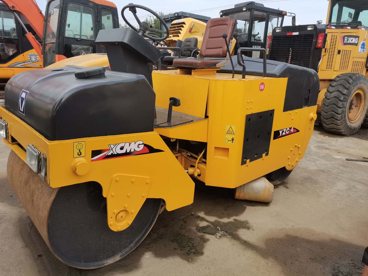 XCMG YZC4 - Roller: picture 4 XCMG YZC4 - Roller: picture 4