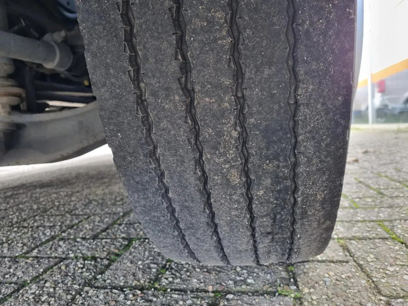 Refrigerator truck DAF LF 220 Kuhlkoffer/Carrier Supra 850MT / LBW/ EURO 6 / BITEMP: picture 17 Refrigerator truck DAF LF 220 Kuhlkoffer/Carrier Supra 850MT / LBW/ EURO 6 / BITEMP: picture 17