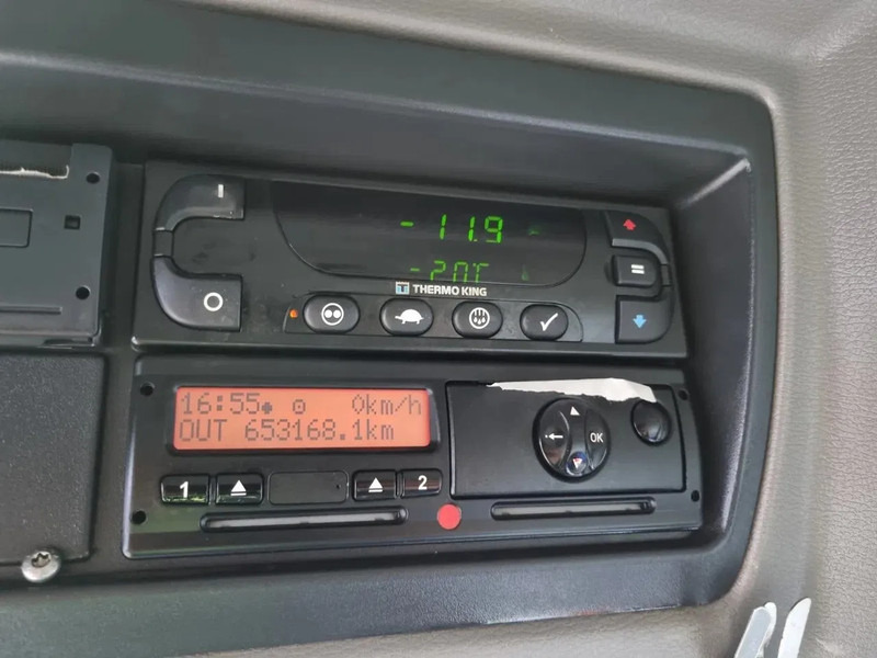 Refrigerator truck DAF LF 45.220 Kuhlkoffer Thermoking T1000R LBW ST380V EURO EEV: picture 11 Refrigerator truck DAF LF 45.220 Kuhlkoffer Thermoking T1000R LBW ST380V EURO EEV: picture 11