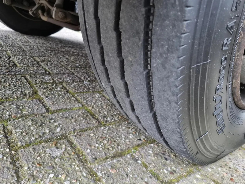 Refrigerator truck DAF LF 45.220 Kuhlkoffer Thermoking T1000R LBW ST380V EURO EEV: picture 17 Refrigerator truck DAF LF 45.220 Kuhlkoffer Thermoking T1000R LBW ST380V EURO EEV: picture 17