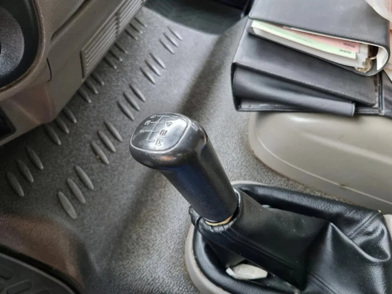 Refrigerator truck DAF LF 45.220 Kuhlkoffer Thermoking T1000R LBW ST380V EURO EEV: picture 15 Refrigerator truck DAF LF 45.220 Kuhlkoffer Thermoking T1000R LBW ST380V EURO EEV: picture 15