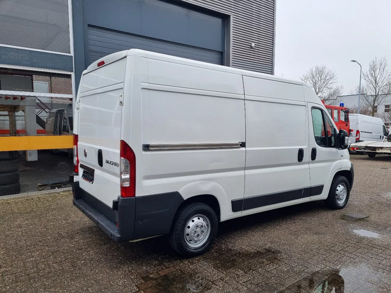 Fiat Ducato 2.3 JTD 130 Multijet Koelwagen Carrier Xarios 200 st 230V -20C / +20C - Refrigerated delivery van: picture 2 Fiat Ducato 2.3 JTD 130 Multijet Koelwagen Carrier Xarios 200 st 230V -20C / +20C - Refrigerated delivery van: picture 2