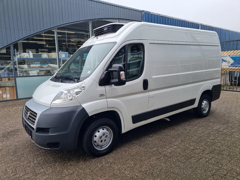 Fiat Ducato 2.3 JTD 130 Multijet Koelwagen Carrier Xarios 200 st 230V -20C / +20C - Refrigerated delivery van: picture 4 Fiat Ducato 2.3 JTD 130 Multijet Koelwagen Carrier Xarios 200 st 230V -20C / +20C - Refrigerated delivery van: picture 4