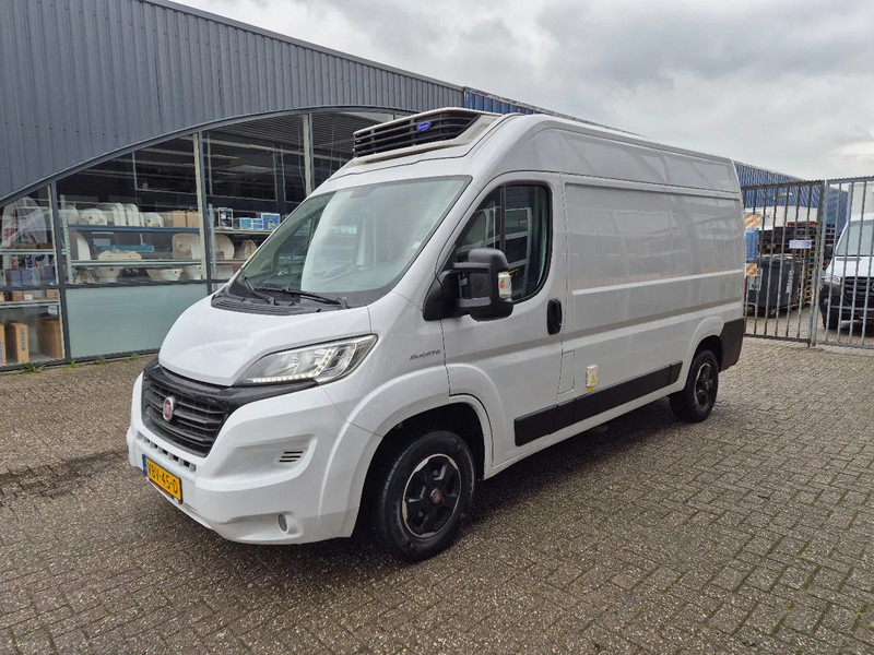 Fiat Ducato 2.3D Koelwagen Carrier Xarios 300 St 230V +20C/-20C Euro 6 - Refrigerated delivery van: picture 4 Fiat Ducato 2.3D Koelwagen Carrier Xarios 300 St 230V +20C/-20C Euro 6 - Refrigerated delivery van: picture 4
