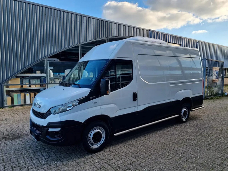 Iveco Daily 35S14 Kuhlwagen -20 Standby 230V/ CNG/ Erdgas - Refrigerated delivery van: picture 4 Iveco Daily 35S14 Kuhlwagen -20 Standby 230V/ CNG/ Erdgas - Refrigerated delivery van: picture 4