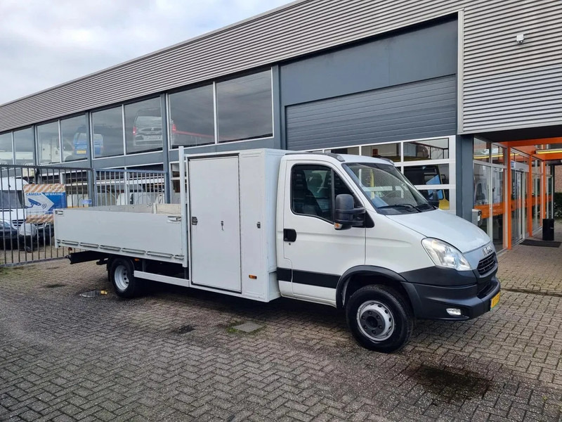 Iveco Daily 70C21 3.0D/ 204PS/ Radstand 475 cm/ Openlaadbak 4m - Open body delivery van: picture 1 Iveco Daily 70C21 3.0D/ 204PS/ Radstand 475 cm/ Openlaadbak 4m - Open body delivery van: picture 1
