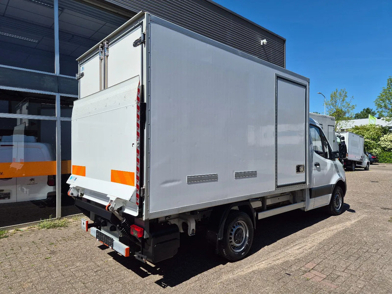 Mercedes-Benz Sprinter 315 CDI/ Kuhlkoffer/ TK V300 MAX/ LBW/ Stby230 - Refrigerated delivery van: picture 3 Mercedes-Benz Sprinter 315 CDI/ Kuhlkoffer/ TK V300 MAX/ LBW/ Stby230 - Refrigerated delivery van: picture 3