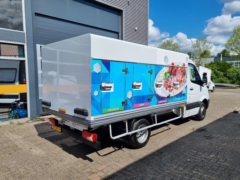 Mercedes-Benz Sprinter 513 CDI COLDCAR EISWAGEN -40C 4+4 TUREN EURO 6 ICECREAM - Refrigerated delivery van: picture 2 Mercedes-Benz Sprinter 513 CDI COLDCAR EISWAGEN -40C 4+4 TUREN EURO 6 ICECREAM - Refrigerated delivery van: picture 2