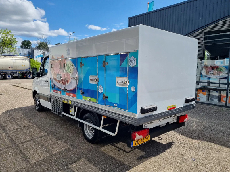 Mercedes-Benz Sprinter 513 CDI COLDCAR EISWAGEN -40C 4+4 TUREN EURO 6 ICECREAM - Refrigerated delivery van: picture 5 Mercedes-Benz Sprinter 513 CDI COLDCAR EISWAGEN -40C 4+4 TUREN EURO 6 ICECREAM - Refrigerated delivery van: picture 5