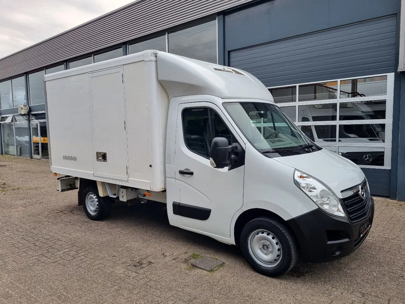 Opel Movano 2.3 CDTI Kuhlkoffer Thermo-King V300MAX -18C/+18C - Refrigerated delivery van: picture 1 Opel Movano 2.3 CDTI Kuhlkoffer Thermo-King V300MAX -18C/+18C - Refrigerated delivery van: picture 1