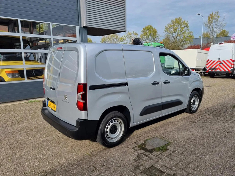 Peugeot Partner 1.5 HDI/ Koelwagen/ Airco/ Navi - Refrigerated delivery van: picture 2 Peugeot Partner 1.5 HDI/ Koelwagen/ Airco/ Navi - Refrigerated delivery van: picture 2