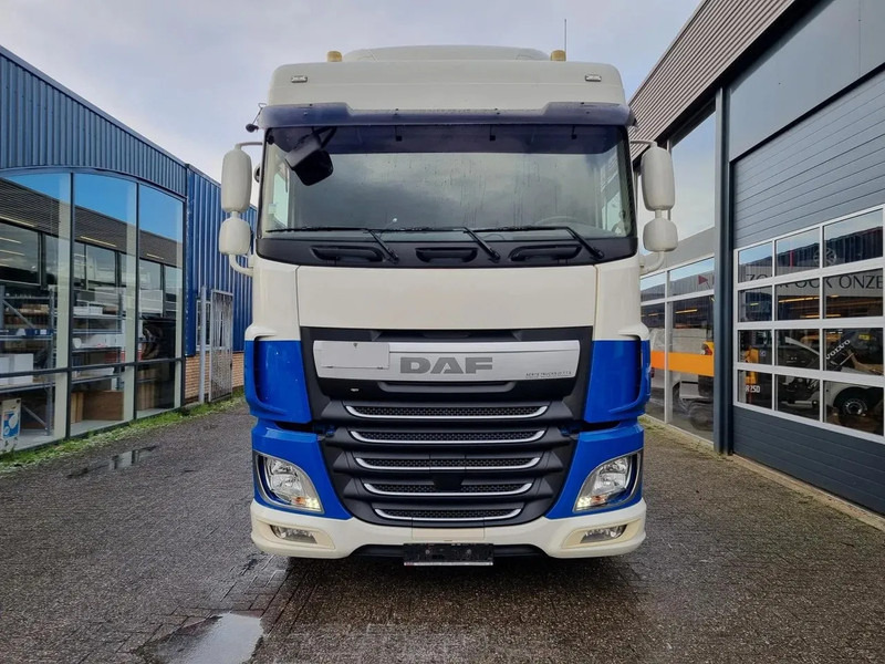 DAF XF 106.440 EURO 6/ Intarder/ Webasto/ ADR / Klima - Tractor unit: picture 3 DAF XF 106.440 EURO 6/ Intarder/ Webasto/ ADR / Klima - Tractor unit: picture 3
