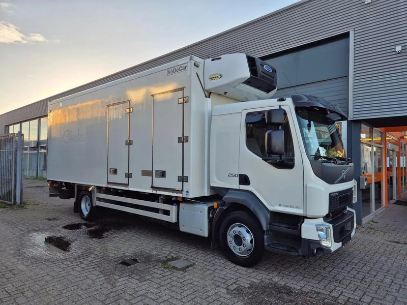 Volvo FL 12.250 Kuhlkoffer Carrier 850MT ST 380V -30/+30/ LBW/ EURO 6 - Refrigerator truck: picture 1 Volvo FL 12.250 Kuhlkoffer Carrier 850MT ST 380V -30/+30/ LBW/ EURO 6 - Refrigerator truck: picture 1