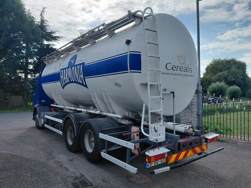 Renault Premium 300 6x2 Silo !!! MECHANIC INJECTORS AND FUEL PUMP !!! - Tanker truck: picture 3 Renault Premium 300 6x2 Silo !!! MECHANIC INJECTORS AND FUEL PUMP !!! - Tanker truck: picture 3