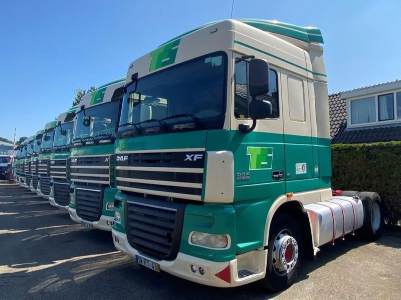 DAF XF 105.410 2 PIECES AVAILABLE - Tractor unit: picture 4 DAF XF 105.410 2 PIECES AVAILABLE - Tractor unit: picture 4