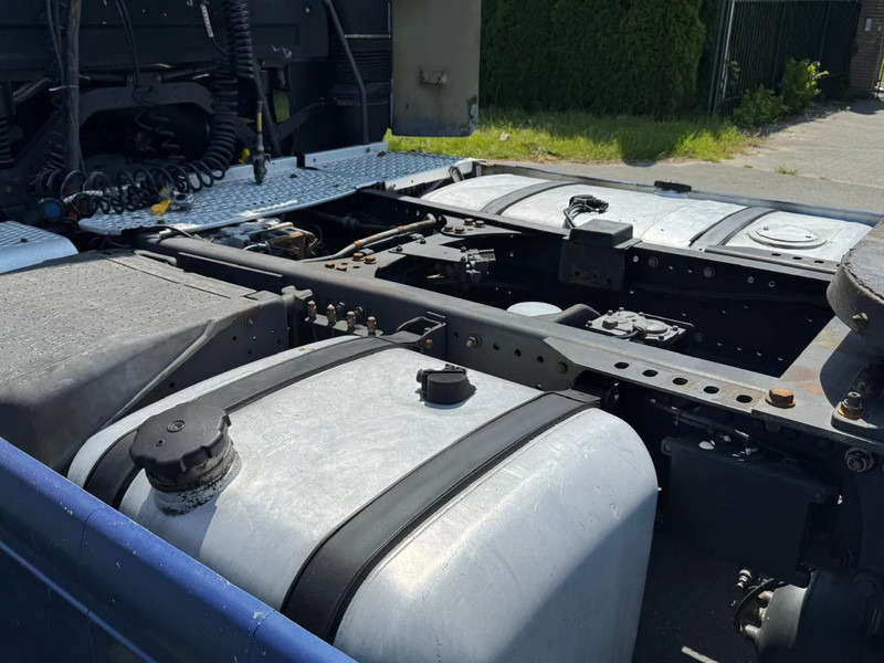 Tractor unit Mercedes-Benz Actros 1848 V8 EPS 3 PEDAL WITH RETARDER AND AIRCO: picture 6 Tractor unit Mercedes-Benz Actros 1848 V8 EPS 3 PEDAL WITH RETARDER AND AIRCO: picture 6