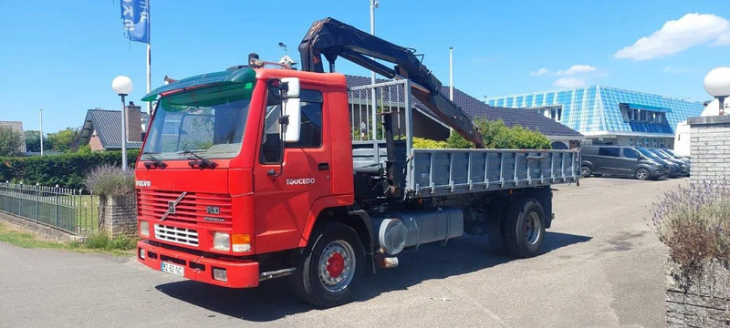 Volvo FL 10.320 4x2 Kipper Crane Steel Suspension - Tipper, Crane truck: picture 5 Volvo FL 10.320 4x2 Kipper Crane Steel Suspension - Tipper, Crane truck: picture 5