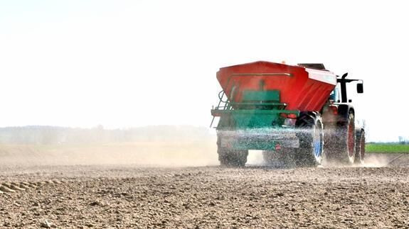 AGRO-MASZ Rozsiewacz REWO - Fertilizer spreader: picture 5 AGRO-MASZ Rozsiewacz REWO - Fertilizer spreader: picture 5