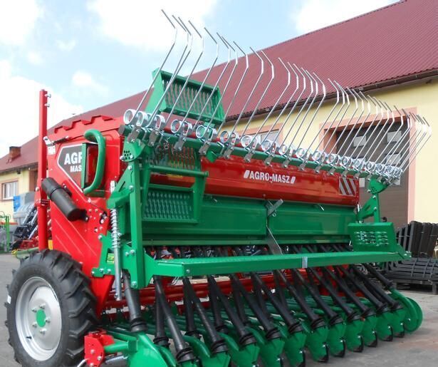 AGRO-MASZ SR-250 / SEMBRADORA - Seed drill: picture 2 AGRO-MASZ SR-250 / SEMBRADORA - Seed drill: picture 2