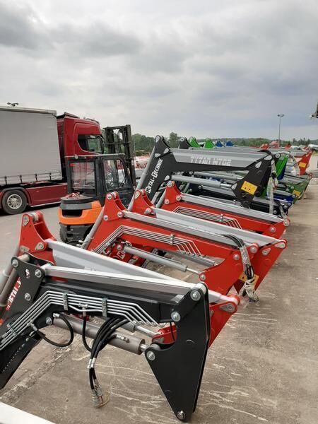 Metal-Technik Frontlader für FENDT 312 LSA / Ładowacz czołowy do FENDT 312 LSA - Front loader for tractor: picture 1 Metal-Technik Frontlader für FENDT 312 LSA / Ładowacz czołowy do FENDT 312 LSA - Front loader for tractor: picture 1