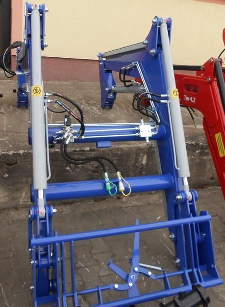 Metal-Technik Frontlader für John Deere/ Front loader/ Ładowacz TUR - Front loader for tractor for Farm tractor: picture 3 Metal-Technik Frontlader für John Deere/ Front loader/ Ładowacz TUR - Front loader for tractor for Farm tractor: picture 3